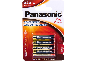 B.12 blisters 4 PILES PANASONIC LR03