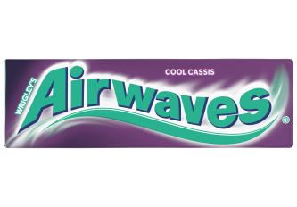 B. 30 étuis AIRWAVES Cassis